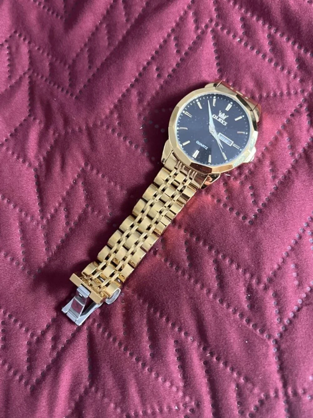 Men Gold Black Diamond Analog Quartz Stainless Waterproof Luminous Classic Watch